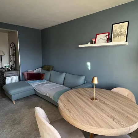 Apartment Proche Rer Paris *